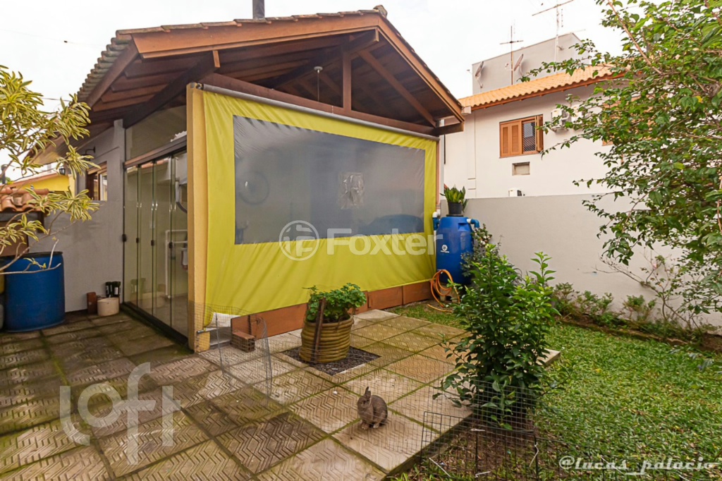 Casa de Condomínio à venda com 3 quartos, 117m² - Foto 2