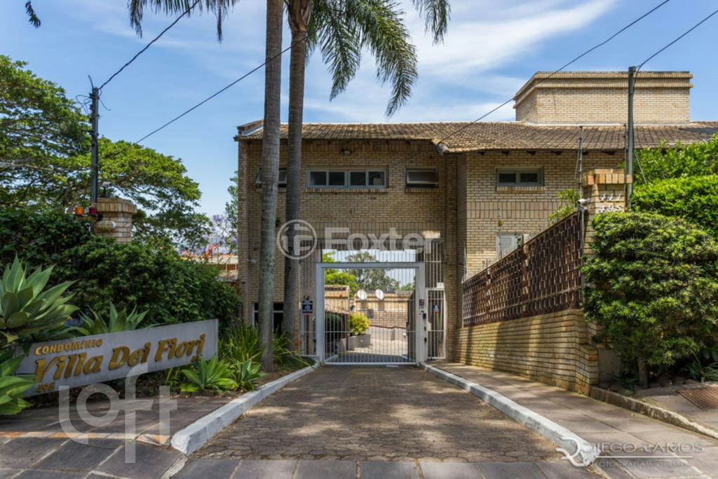 Casa de Condomínio à venda com 3 quartos, 208m² - Foto 29