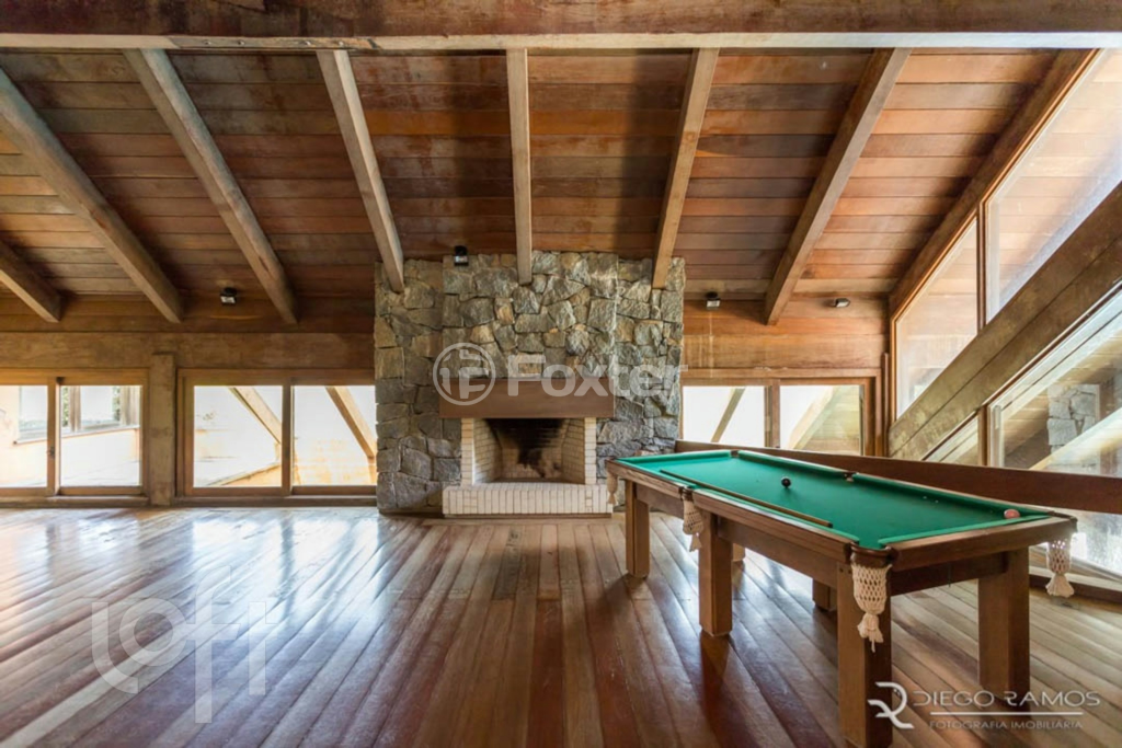 Casa de Condomínio à venda com 3 quartos, 208m² - Foto 18