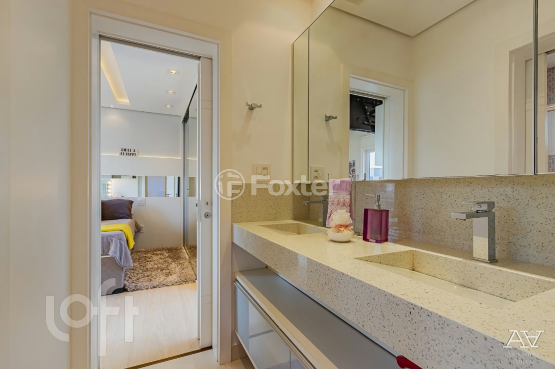 Casa de Condomínio à venda com 4 quartos, 419m² - Foto 47