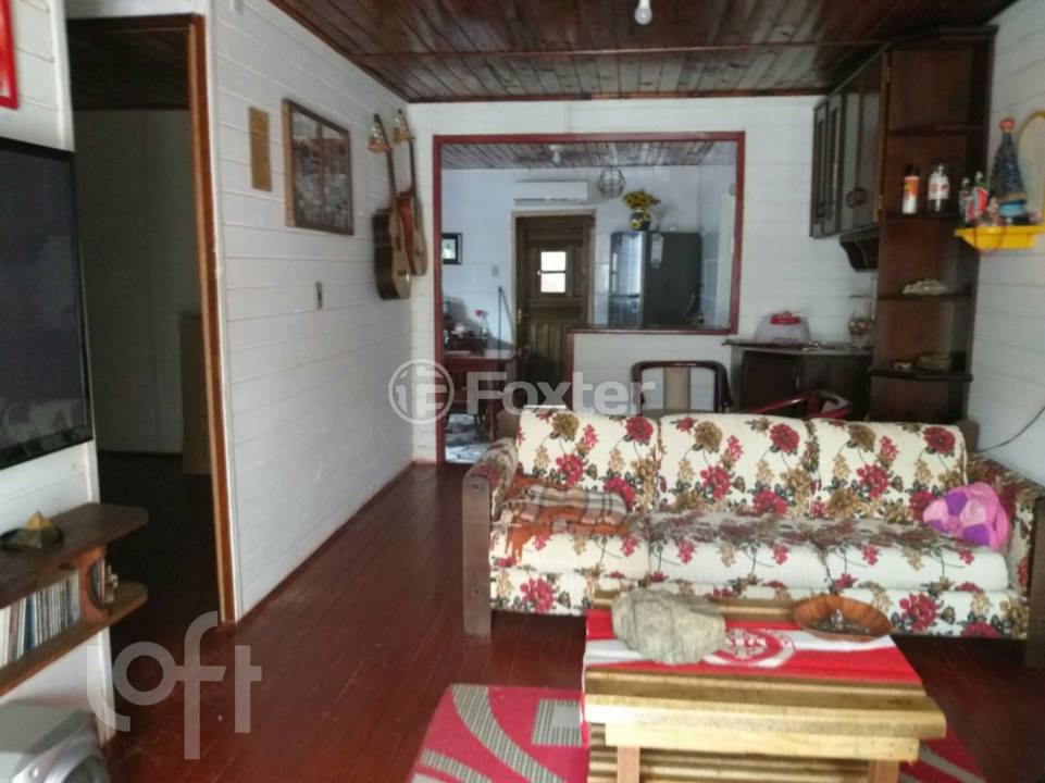 Casa à venda com 3 quartos, 90m² - Foto 2
