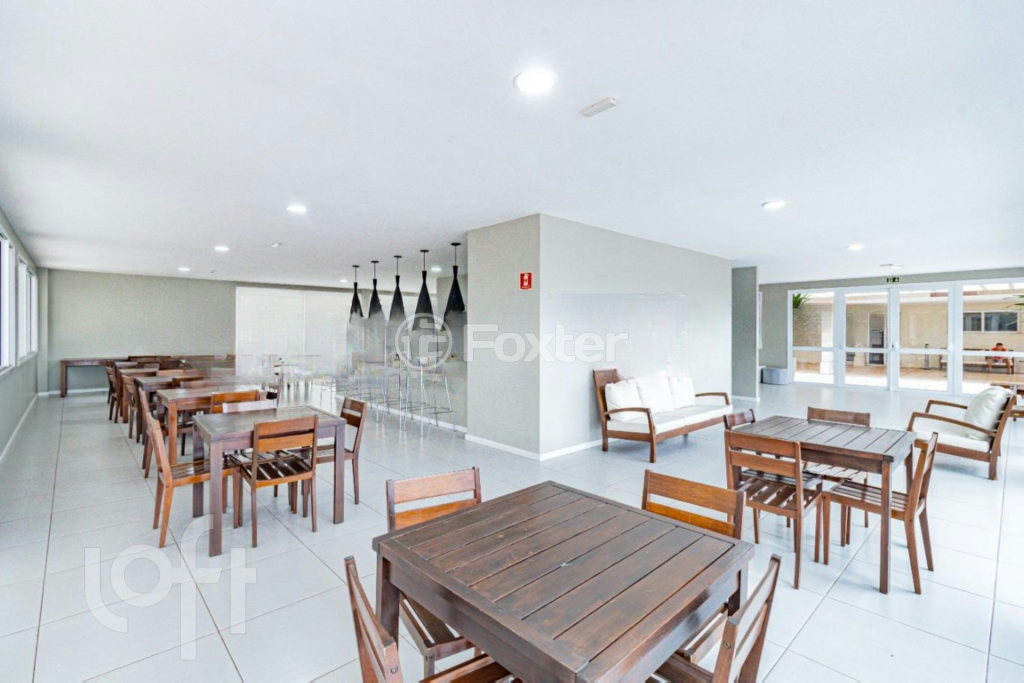 Apartamento à venda com 2 quartos, 60m² - Foto 33