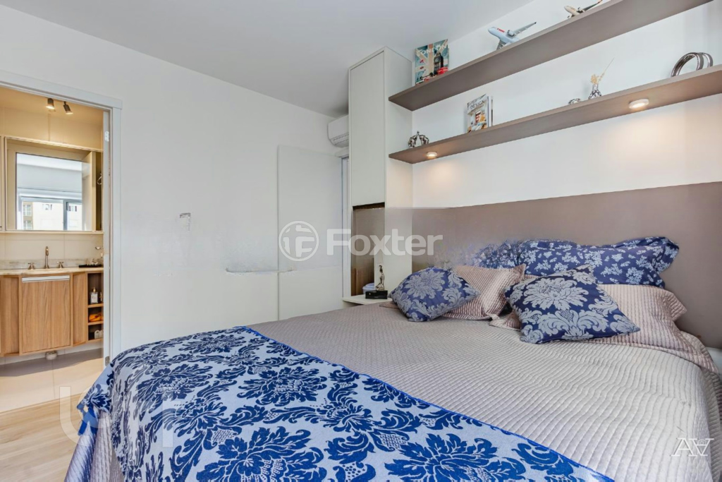 Apartamento à venda com 2 quartos, 60m² - Foto 18