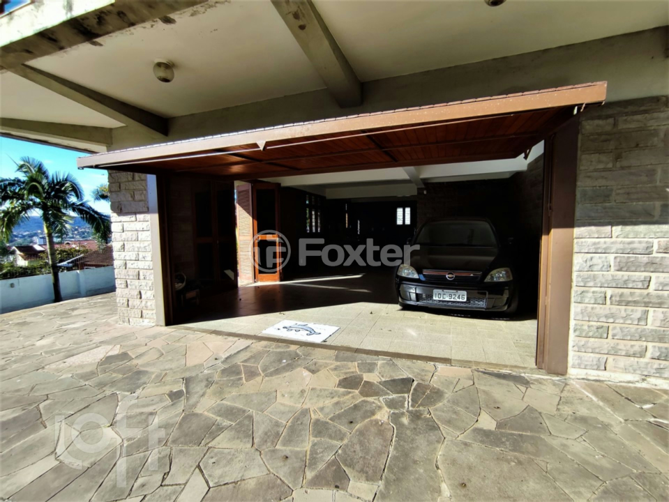 Casa à venda com 7 quartos, 412m² - Foto 36