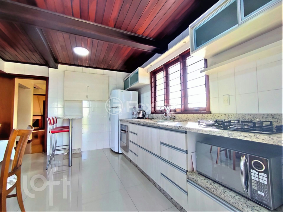 Casa à venda com 7 quartos, 412m² - Foto 13