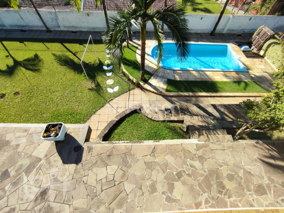 Casa à venda com 7 quartos, 412m² - Foto 14