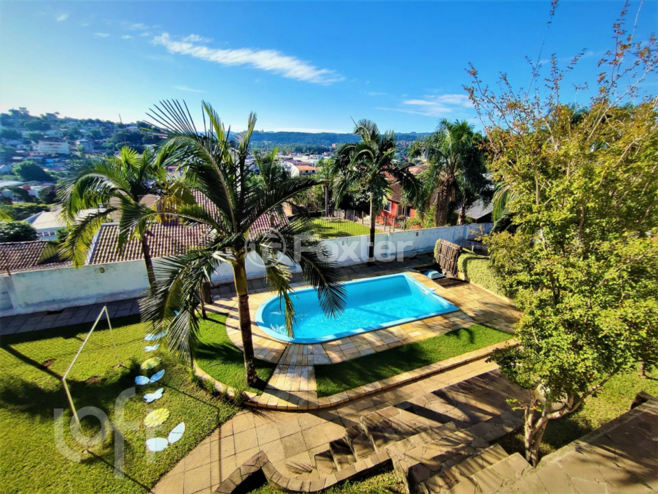 Casa à venda com 7 quartos, 412m² - Foto 57