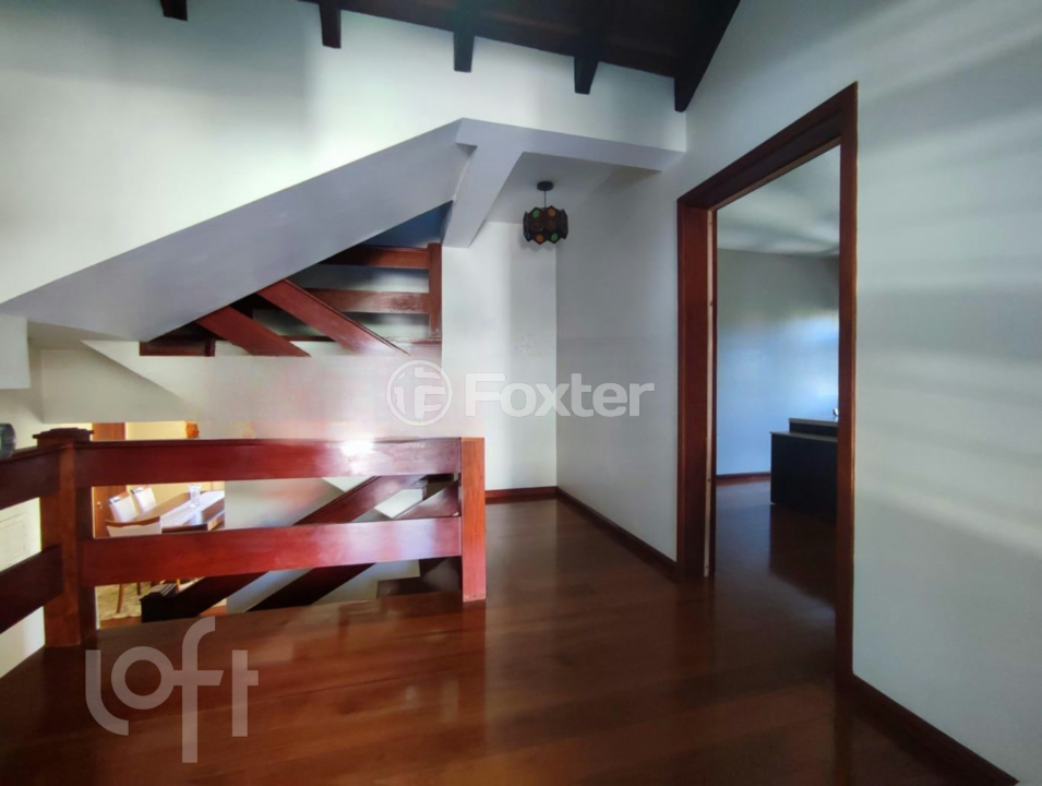 Casa à venda com 7 quartos, 412m² - Foto 32