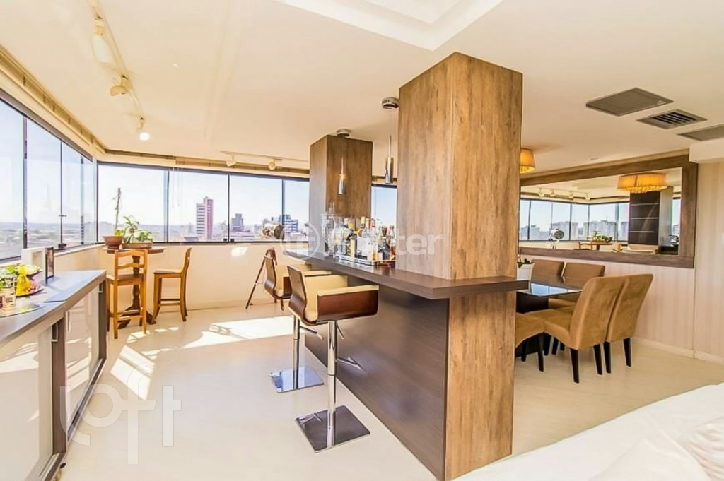Cobertura à venda com 3 quartos, 324m² - Foto 1