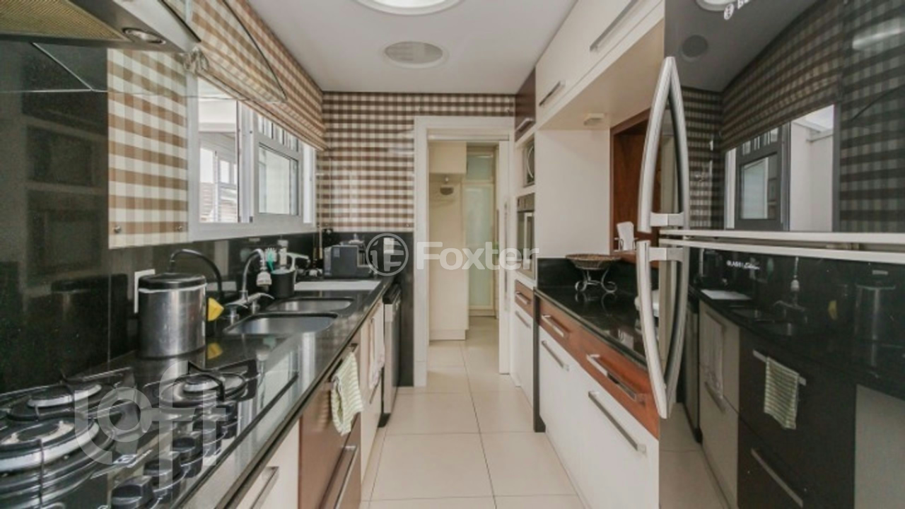 Casa de Condomínio à venda com 4 quartos, 446m² - Foto 19