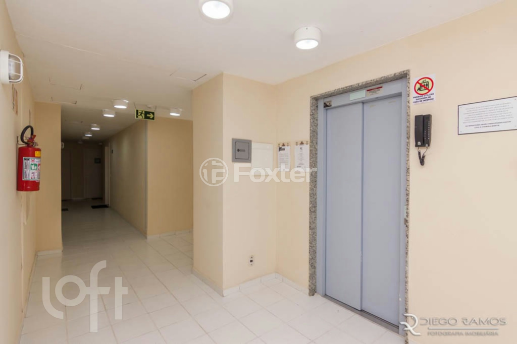 Apartamento à venda com 2 quartos, 46m² - Foto 33