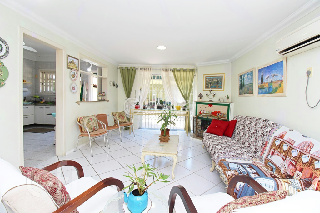 Casa de Condomínio à venda com 3 quartos, 181m² - Foto 3