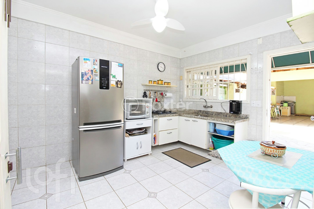 Casa de Condomínio à venda com 3 quartos, 181m² - Foto 6