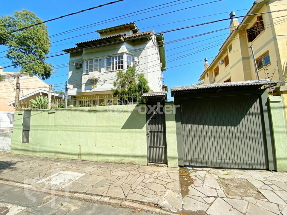 Casa de Condomínio à venda com 3 quartos, 181m² - Foto 32
