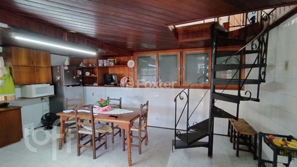 Casa à venda com 4 quartos, 110m² - Foto 13