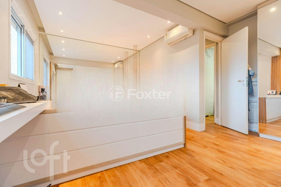 Apartamento à venda com 3 quartos, 75m² - Foto 18