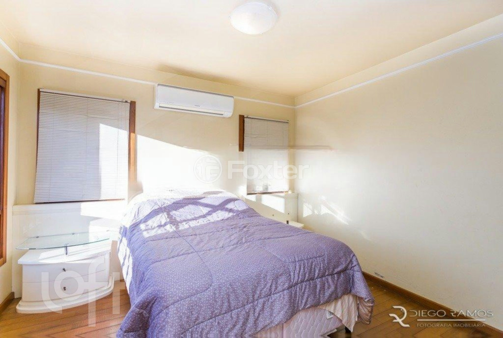 Casa de Condomínio à venda com 3 quartos, 360m² - Foto 33
