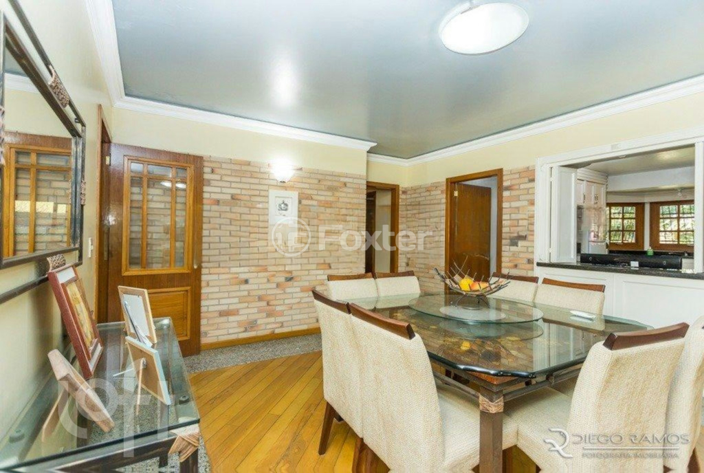 Casa de Condomínio à venda com 3 quartos, 360m² - Foto 13