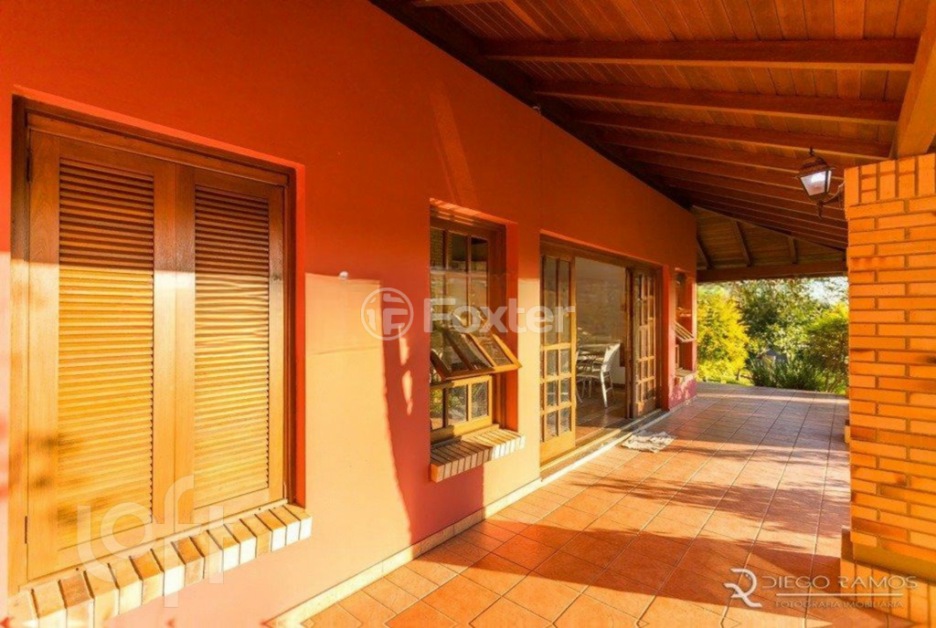 Casa de Condomínio à venda com 3 quartos, 360m² - Foto 8