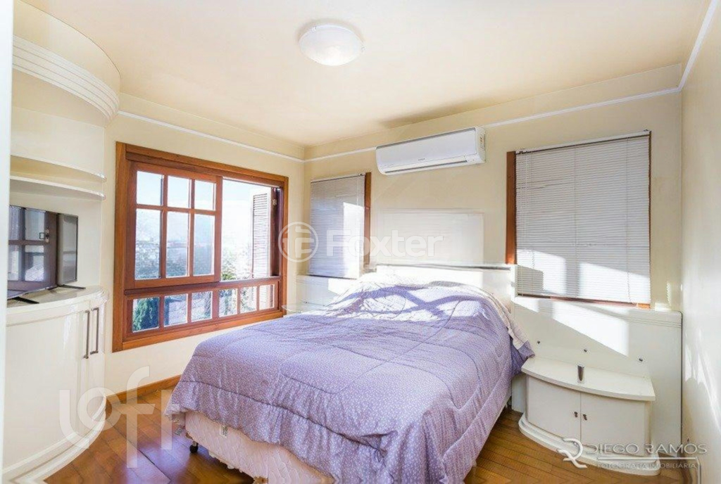 Casa de Condomínio à venda com 3 quartos, 360m² - Foto 32