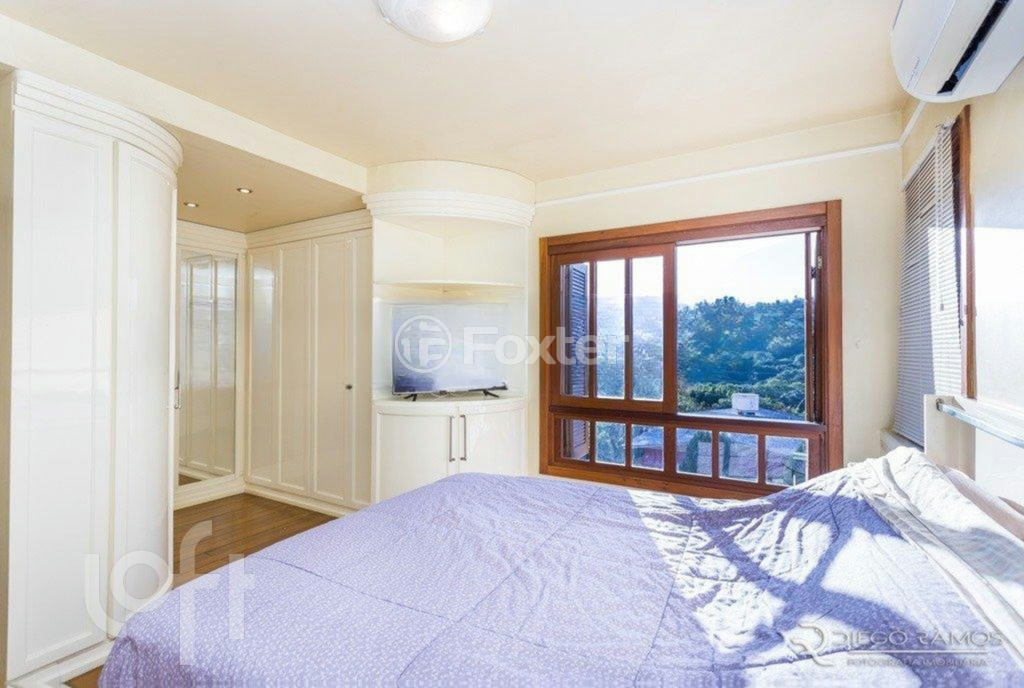 Casa de Condomínio à venda com 3 quartos, 360m² - Foto 31