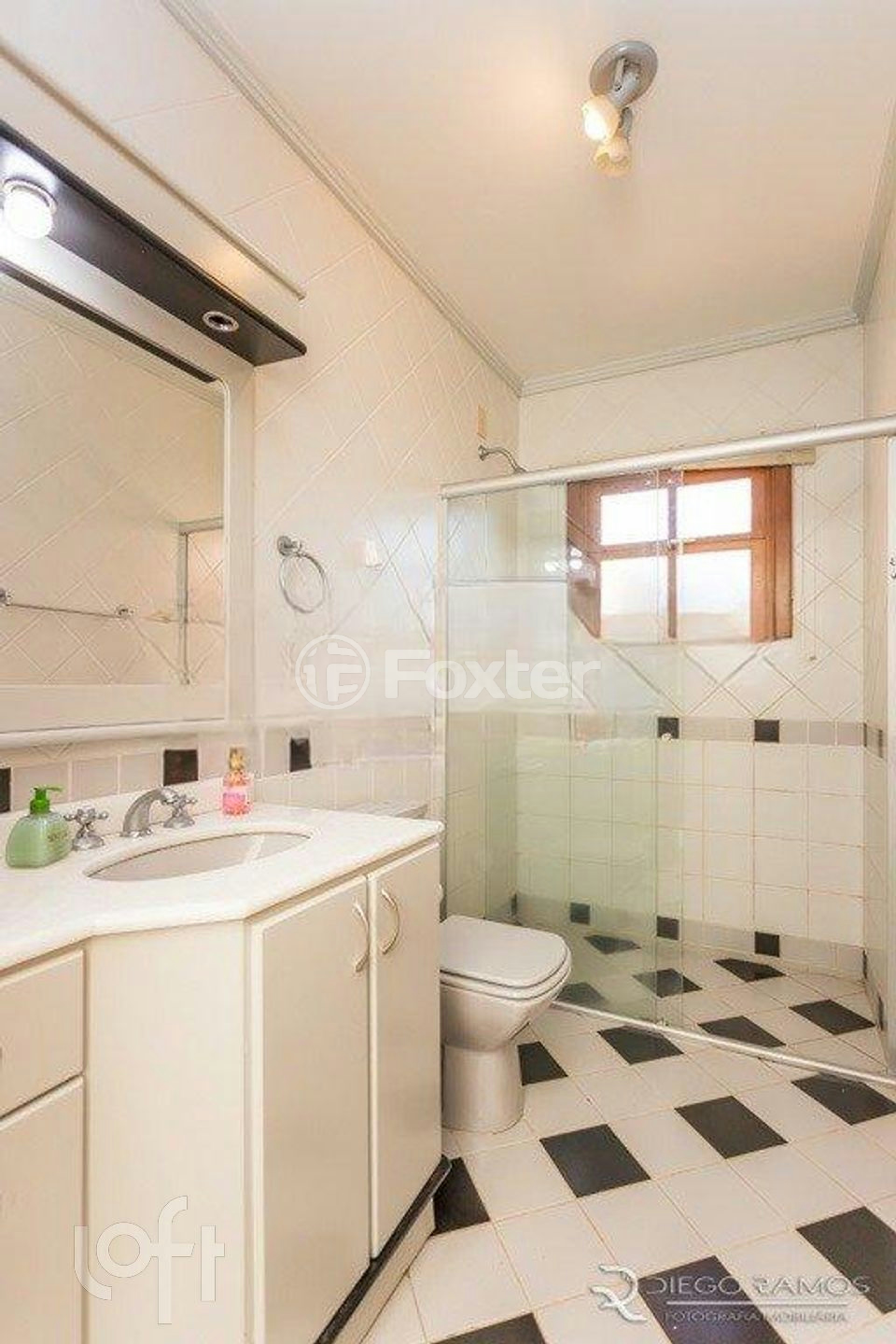 Casa de Condomínio à venda com 3 quartos, 360m² - Foto 30