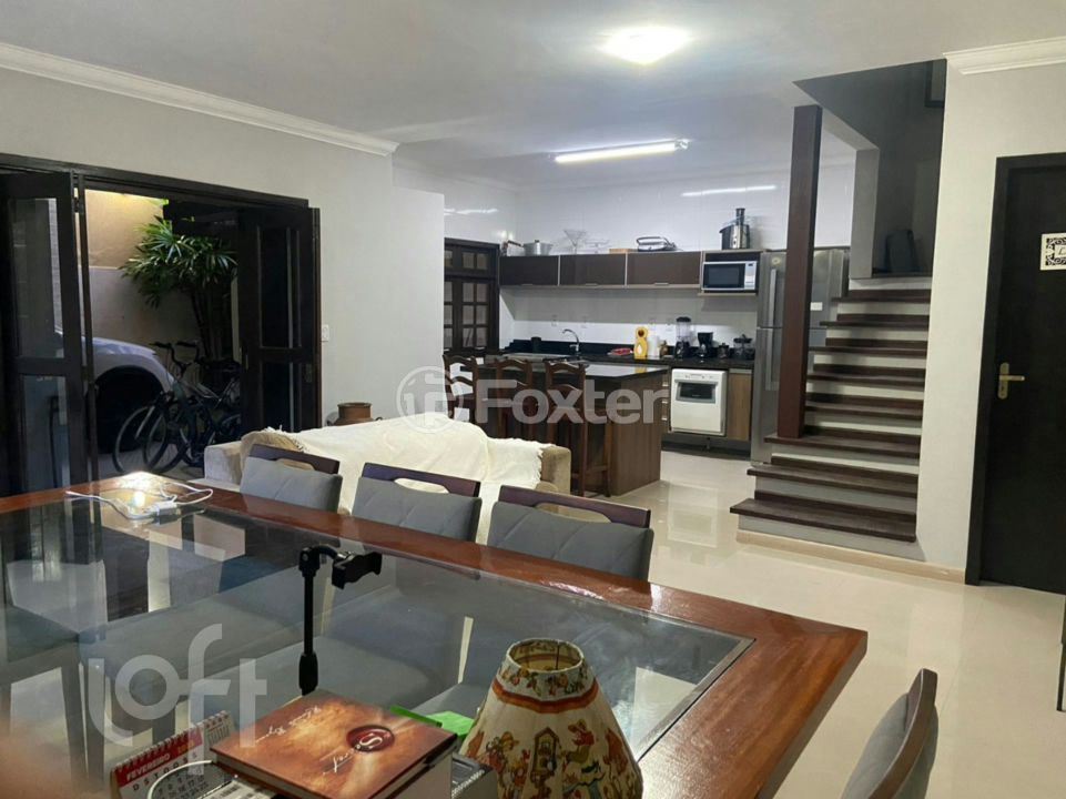 Casa de Condomínio à venda com 3 quartos, 221m² - Foto 31