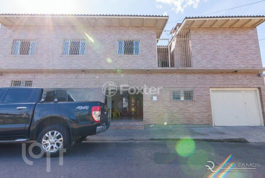 Casa à venda com 1 quarto, 230m² - Foto 1