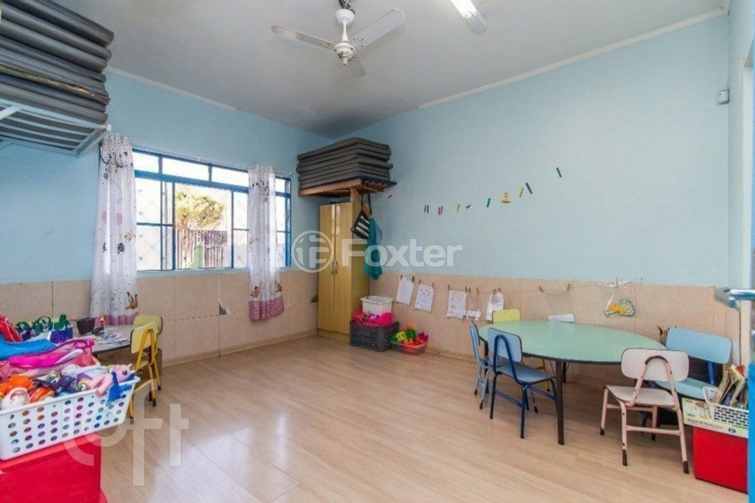 Casa à venda com 3 quartos, 150m² - Foto 25