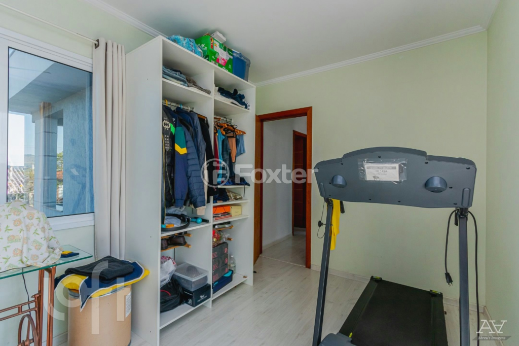 Casa à venda com 4 quartos, 240m² - Foto 28
