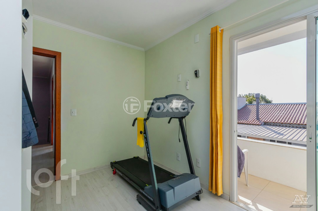 Casa à venda com 4 quartos, 240m² - Foto 27