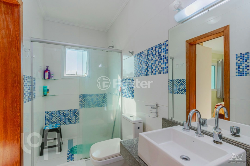 Casa à venda com 4 quartos, 240m² - Foto 31