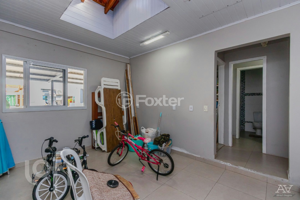 Casa à venda com 4 quartos, 240m² - Foto 39