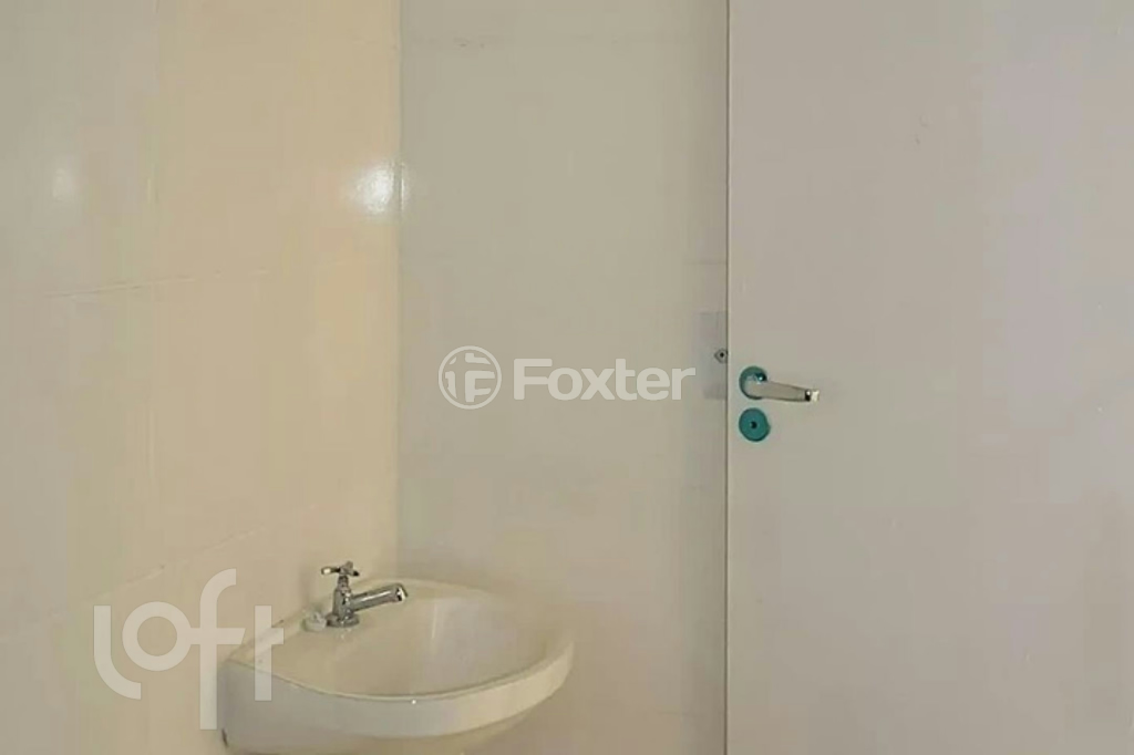 Apartamento à venda com 2 quartos, 43m² - Foto 2