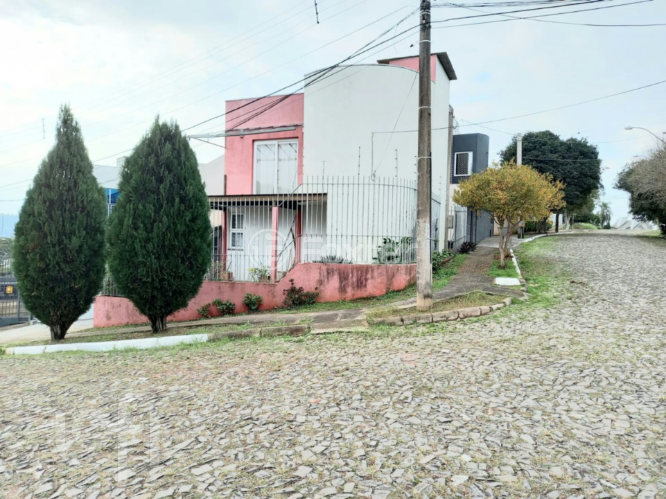 Casa à venda com 3 quartos, 133m² - Foto 3