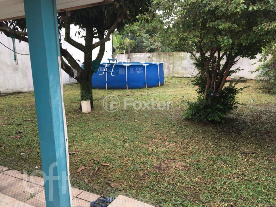 Casa à venda com 2 quartos, 100m² - Foto 2