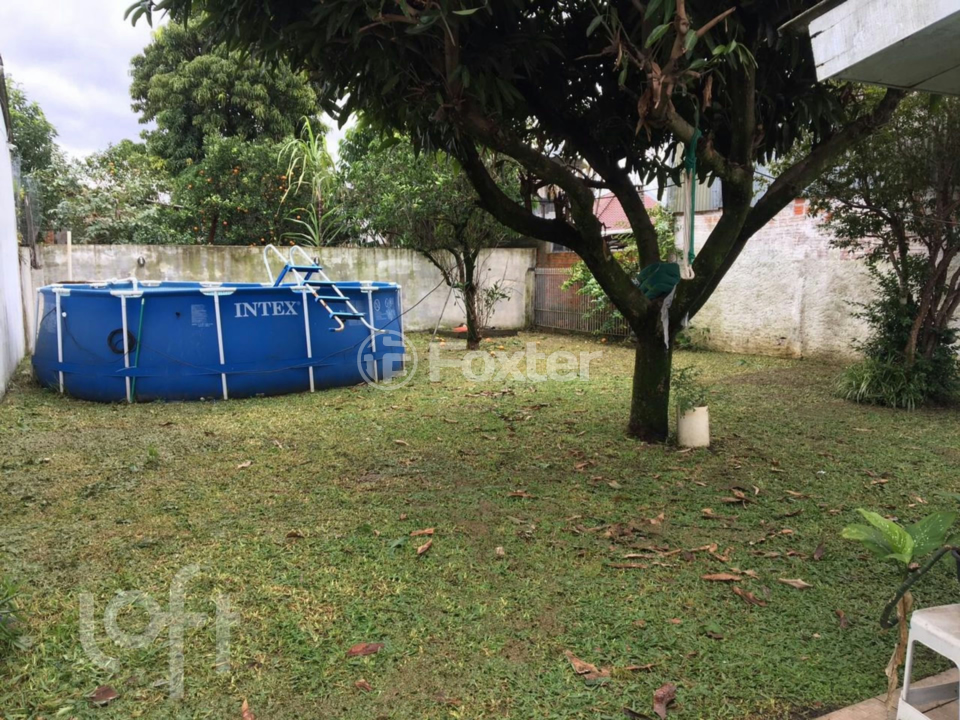 Casa à venda com 2 quartos, 100m² - Foto 3