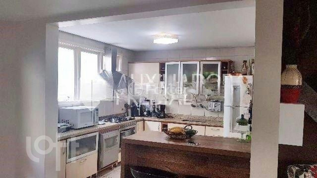 Casa à venda com 3 quartos, 165m² - Foto 7