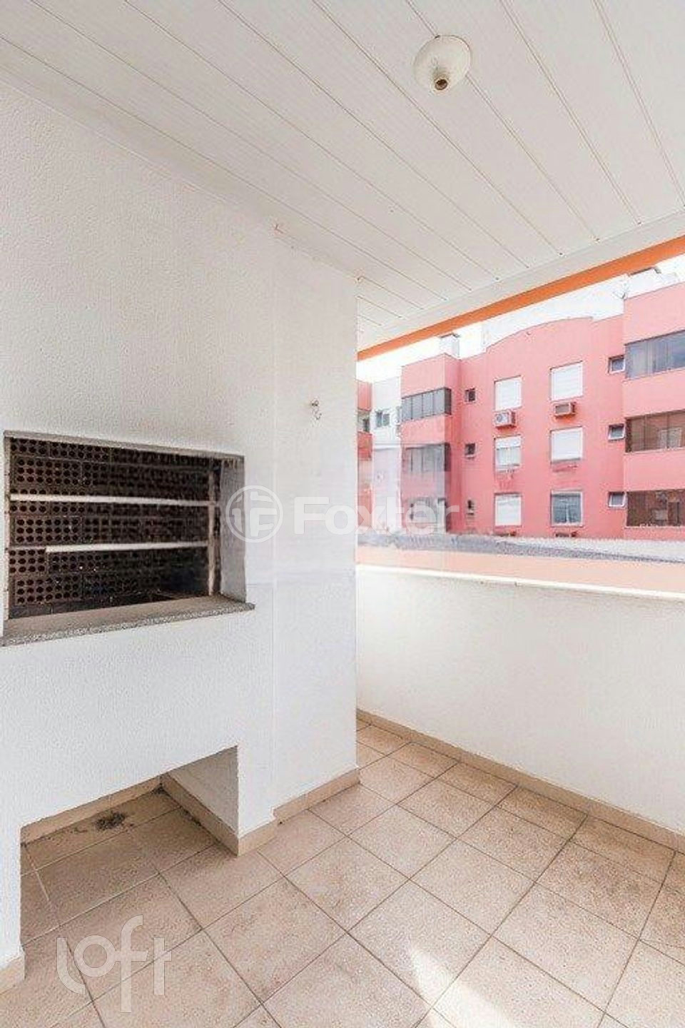 Apartamento à venda com 1 quarto, 44m² - Foto 2