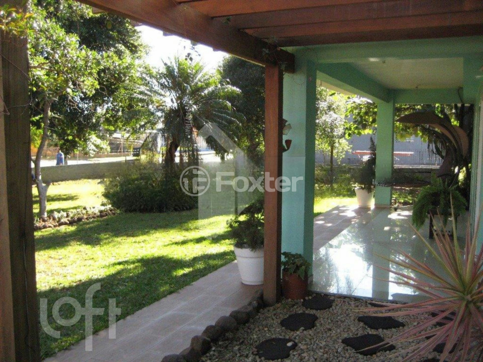 Casa à venda com 3 quartos, 280m² - Foto 18