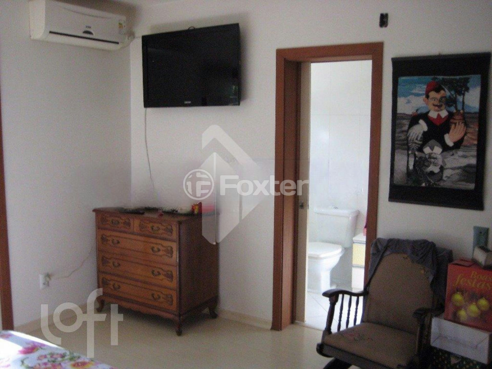 Casa à venda com 3 quartos, 280m² - Foto 4