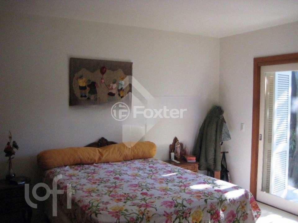 Casa à venda com 3 quartos, 280m² - Foto 3