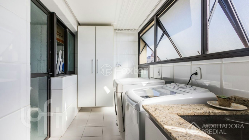Apartamento à venda com 3 quartos, 177m² - Foto 15