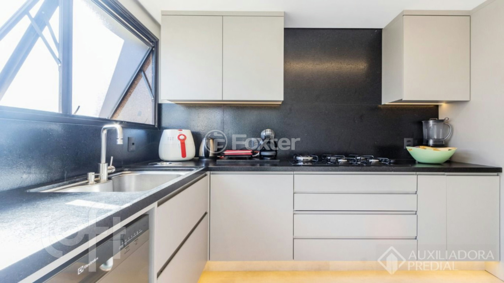 Apartamento à venda com 3 quartos, 177m² - Foto 14