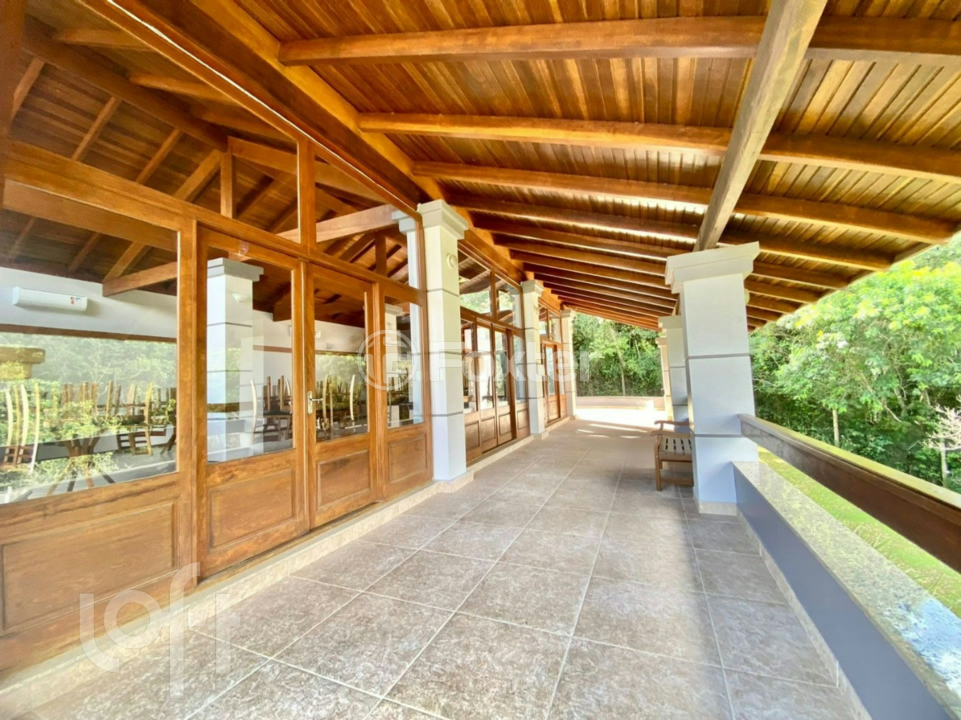Casa de Condomínio à venda com 3 quartos, 249m² - Foto 39