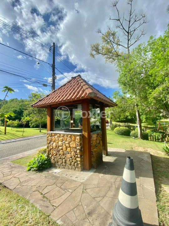 Casa de Condomínio à venda com 3 quartos, 249m² - Foto 43