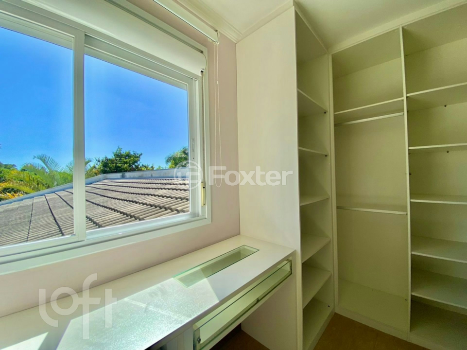 Casa de Condomínio à venda com 3 quartos, 249m² - Foto 28