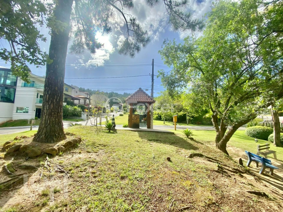 Casa de Condomínio à venda com 3 quartos, 249m² - Foto 42