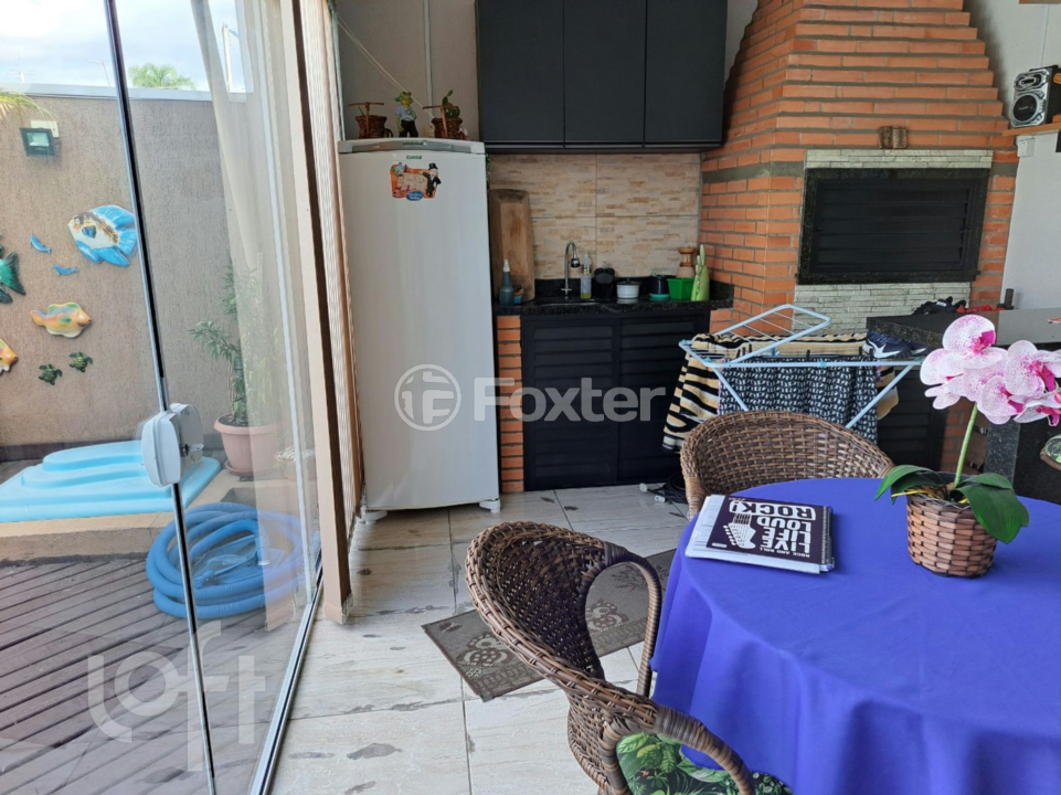 Casa à venda com 3 quartos, 100m² - Foto 6