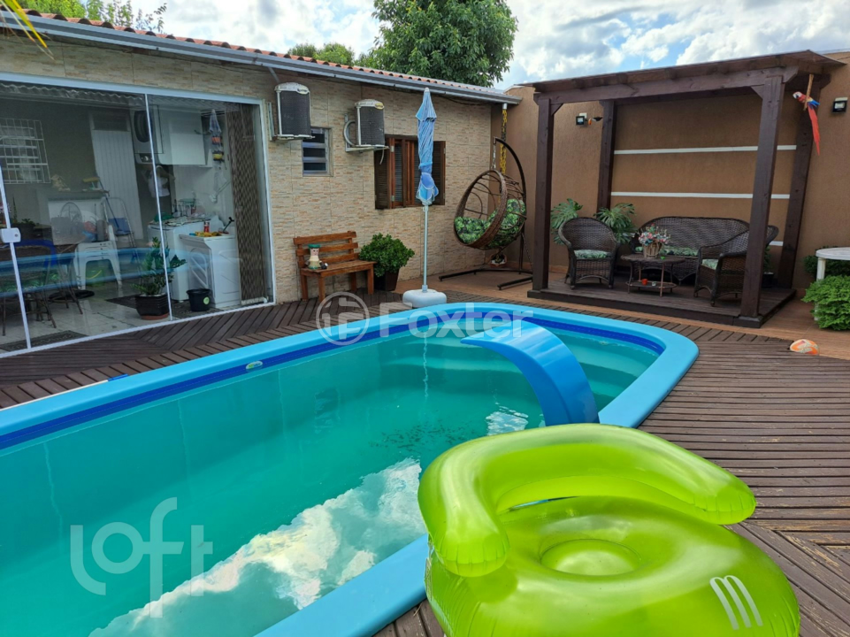 Casa à venda com 3 quartos, 100m² - Foto 17